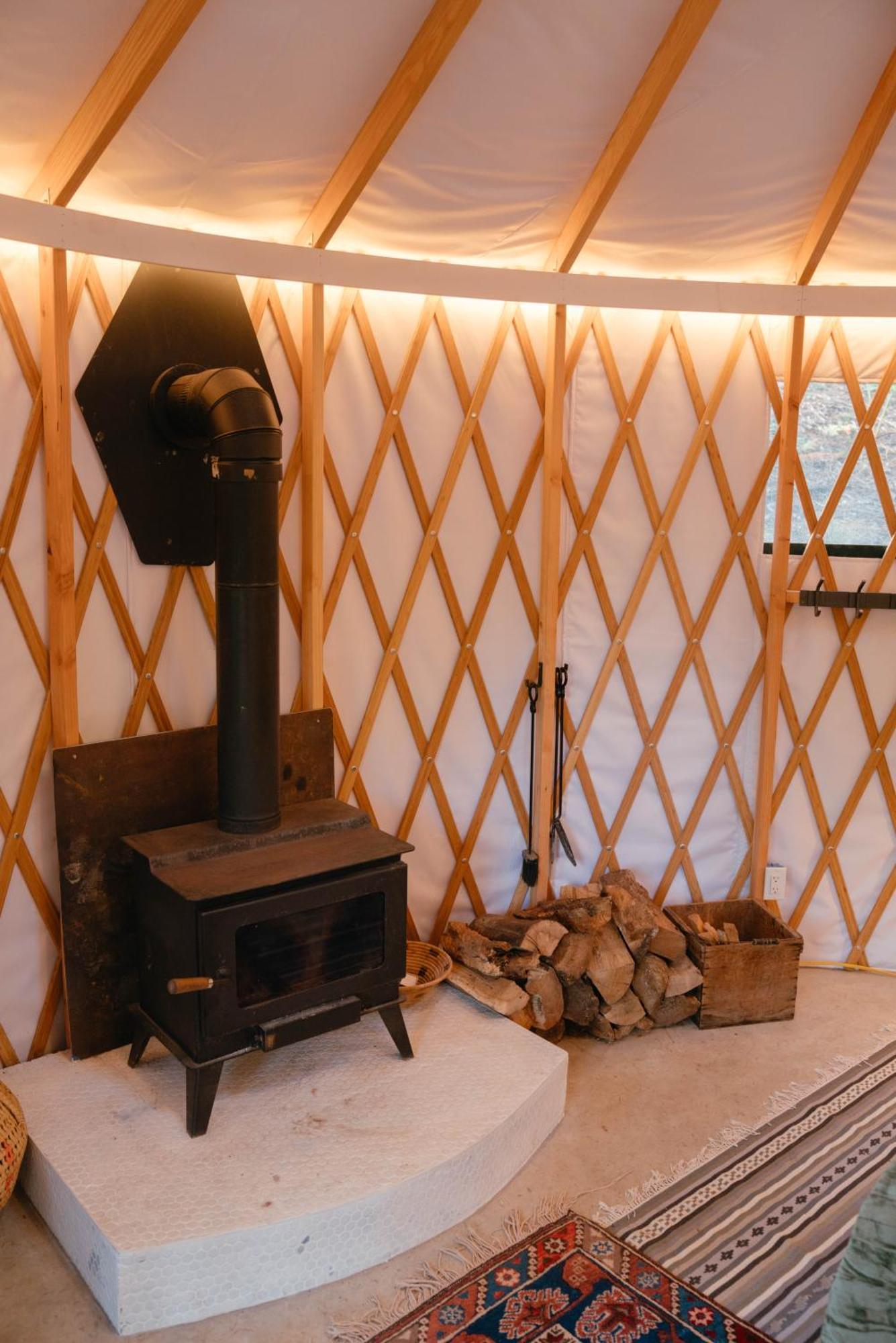 Hotel Magical Yurt In The Woods - 2 Miles From Town à Nevada City Extérieur photo